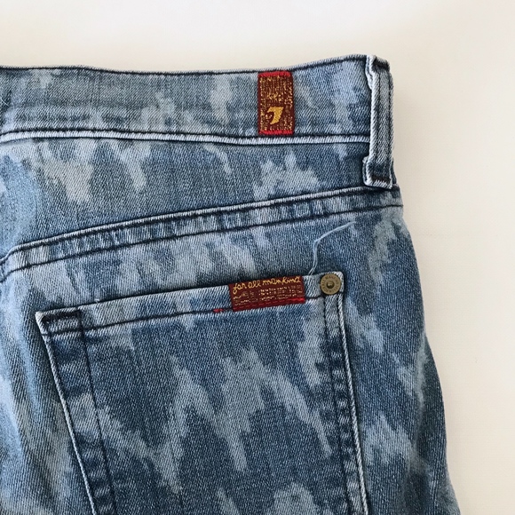 7 For All Mankind Shorts - Picture 4 of 5